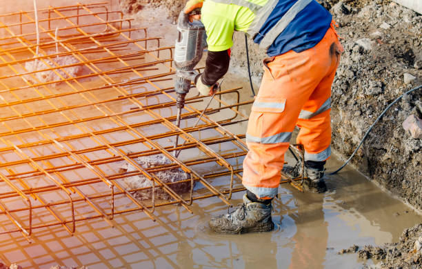 Best Affordable Concrete Contractor  in Samsula Spruce Creek, FL